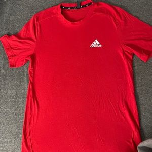 Adidas T-shirt